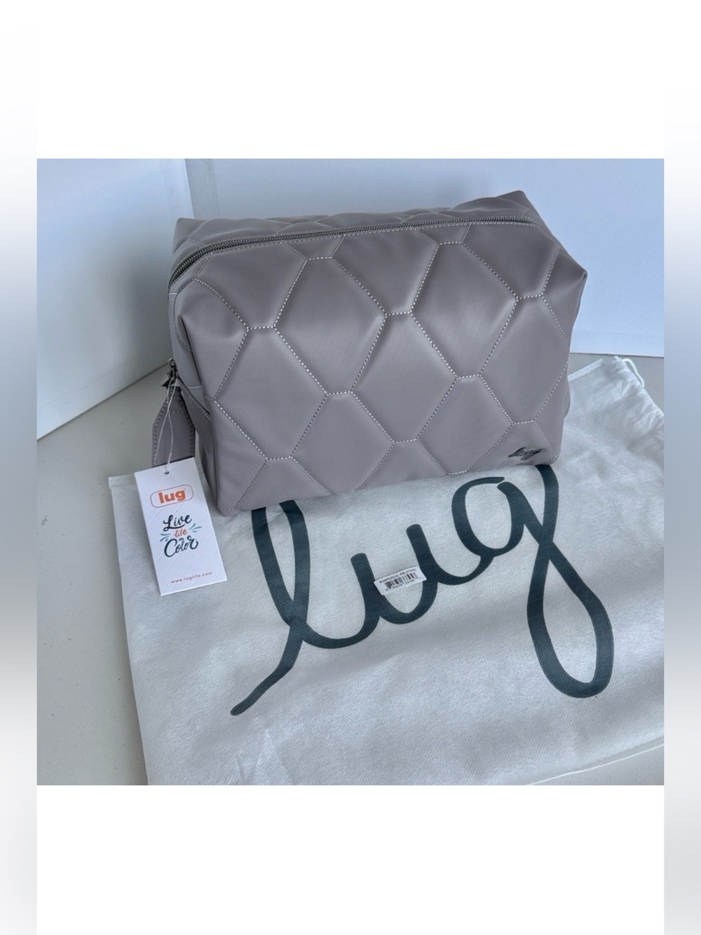 Bumper Satin Luxe Vegan Leather Cosmetic Case Pearl